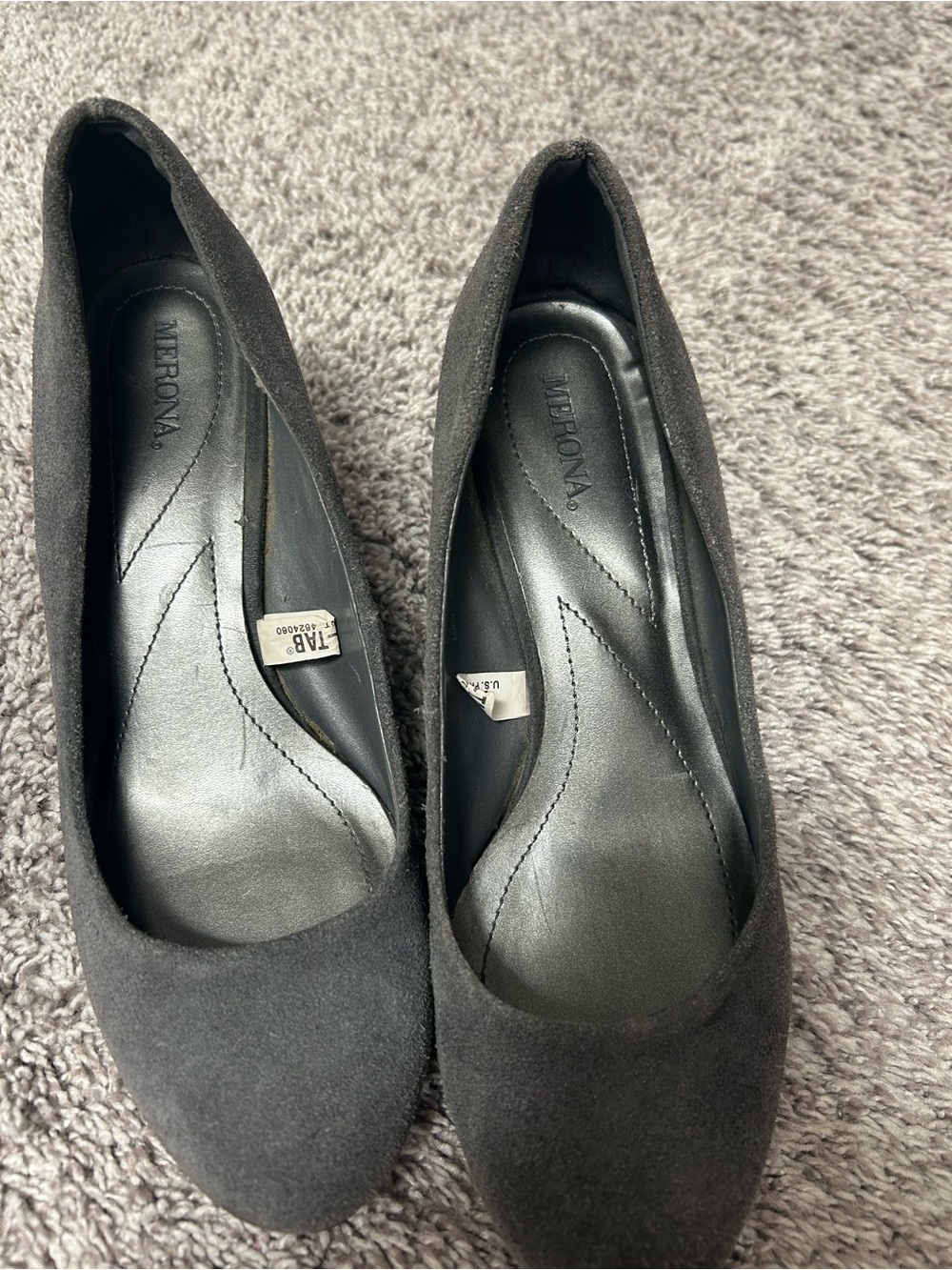 Merona Grey Suede Women's Round-Toe wedge